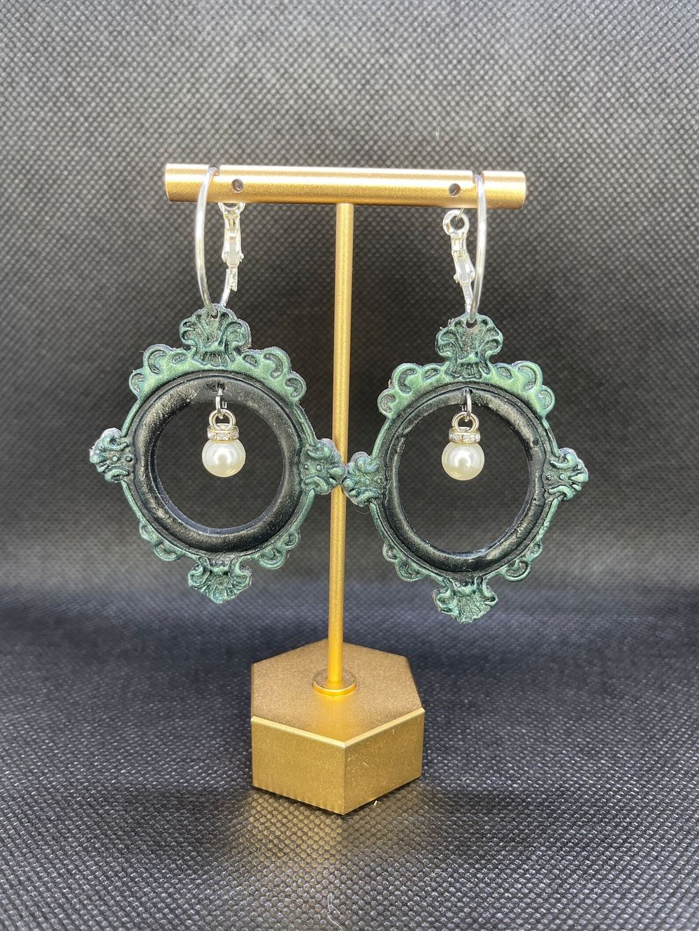 Pearl Frame Earrings